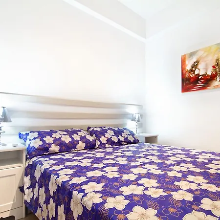 Apartment Gaudi XL-3